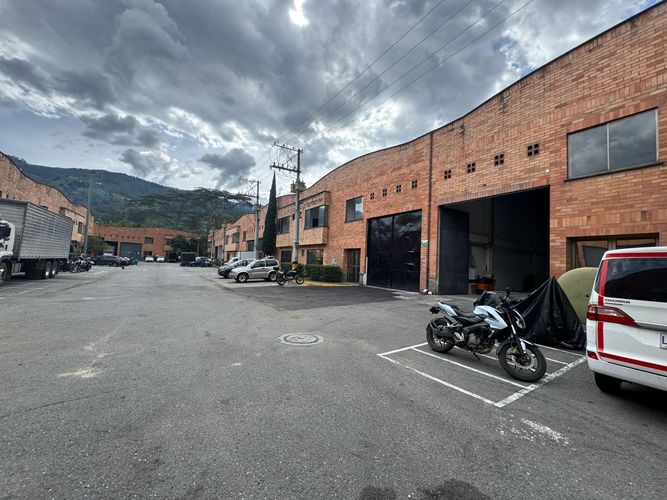 Bodega en arriendo en La Tablaza, La Estrella, 538 m² · foto 5 de 10