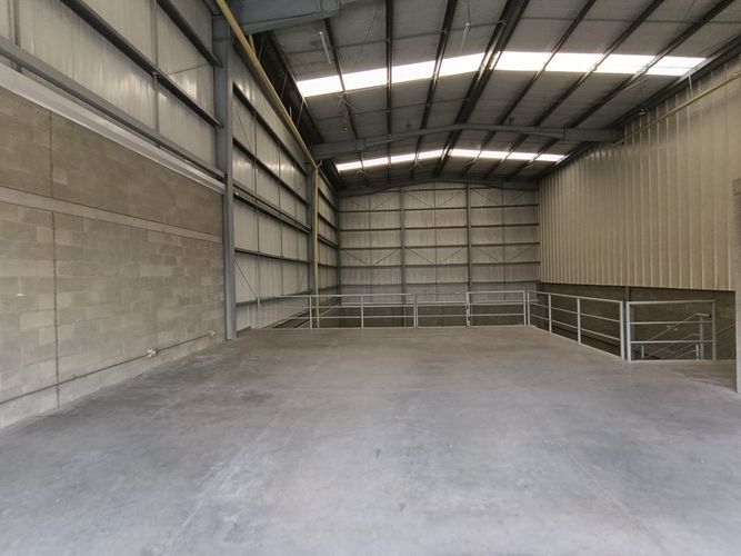 Bodega en arriendo en Copacabana, 600 m² · foto 13 de 18