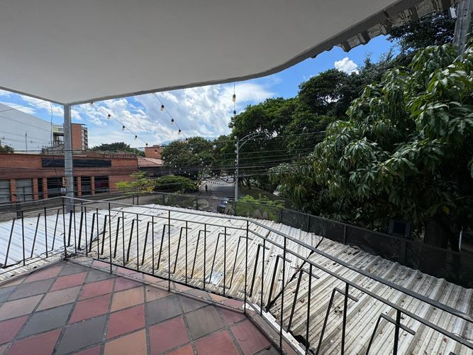 Local en arriendo en Laureles, Medellín, 217 m² · foto 12 de 17