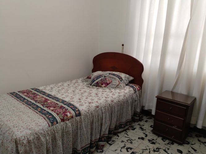 Casa de 6 alcobas en venta en Belén Rosales, Medellín, 310 m² · foto 21 de 24