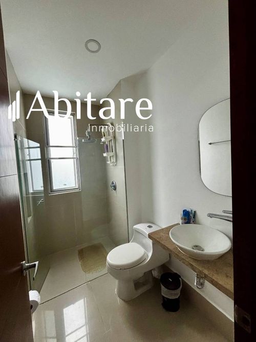 Apartamento de 2 alcobas en venta en Condominio Laguna Club, Cartagena, 94 m² · foto 2 de 10