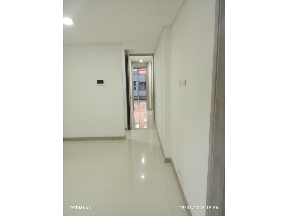 Apartamento en arriendo en Laureles, Medellín · foto 5 de 15