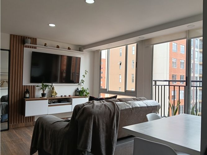 Apartamento de 3 alcobas en venta en El Sosiego, Madrid, 58 m² · foto 3 de 20
