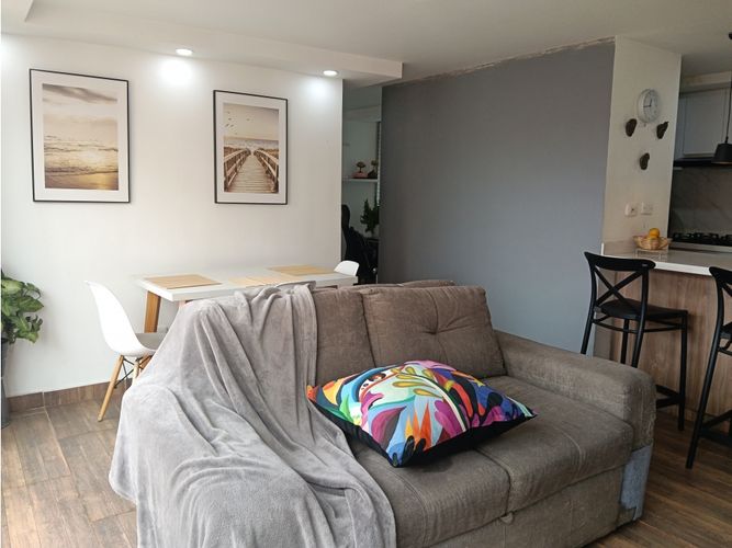 Apartamento de 3 alcobas en venta en El Sosiego, Madrid, 58 m² · foto 6 de 20