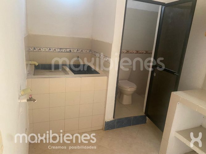 Apartamento de 2 alcobas en arriendo en Pueblo Nuevo, Apartado, 55 m² · foto 8 de 9