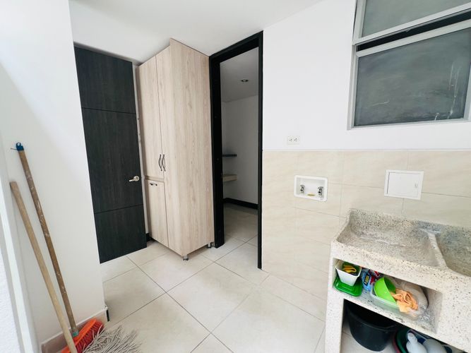 Casa de 3 alcobas en venta en Zona Deportiva Villa Olimpica, Pereira, 180 m² · foto 10 de 24