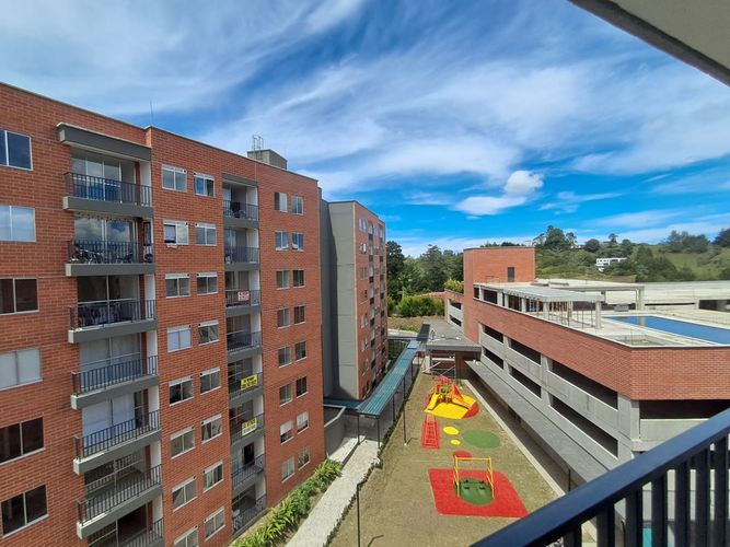 Apartamento de 3 alcobas en arriendo en Santa Ana, Rionegro, 65 m² · foto 3 de 16