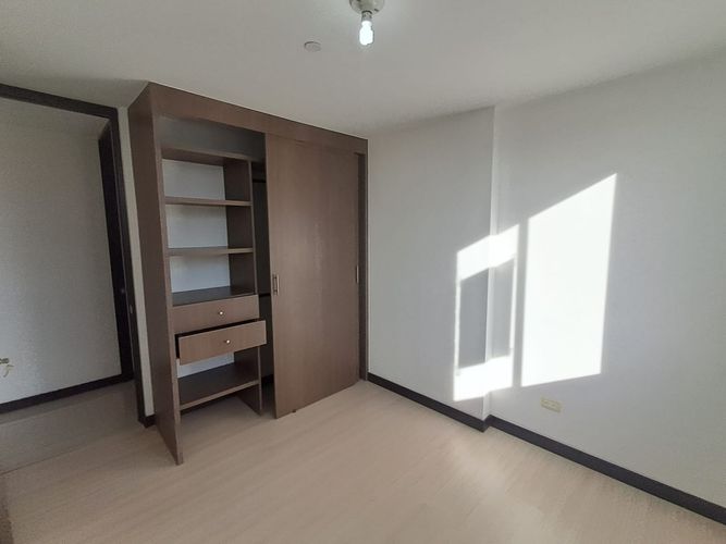 Apartamento de 3 alcobas en arriendo en Rionegro, 79 m² · foto 14 de 18