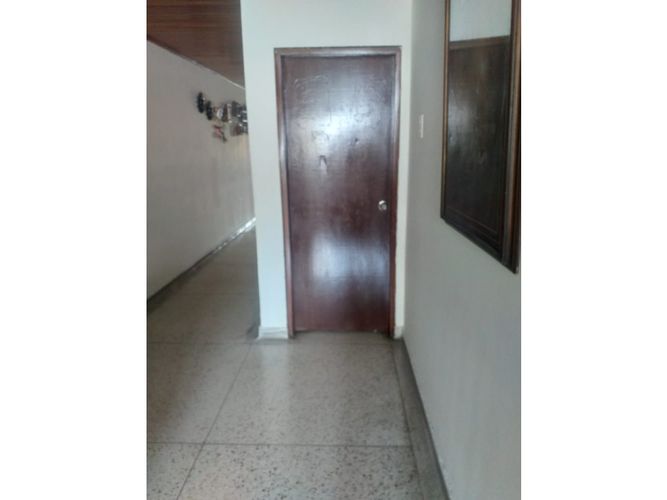 Apartamento de 3 alcobas en venta en Las Delicias, Barranquilla, 116 m² · foto 6 de 17