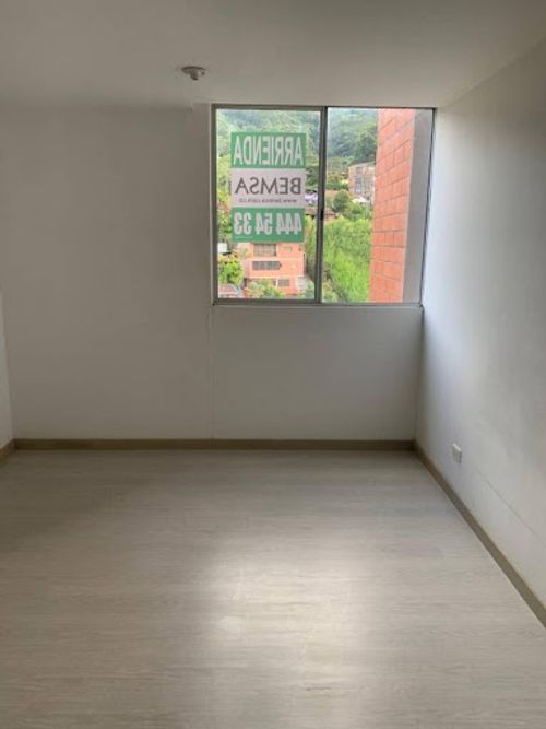Apartamento de 2 alcobas en arriendo en Las Antillas, Envigado, 80 m² · foto 11 de 21