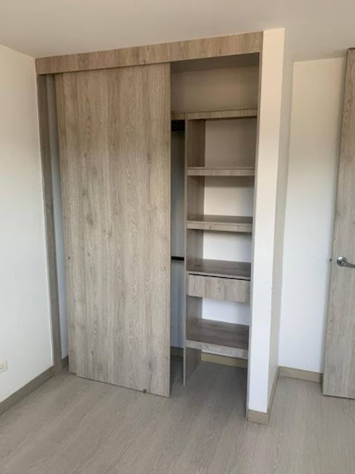 Apartamento de 2 alcobas en arriendo en Las Antillas, Envigado, 80 m² · foto 20 de 21