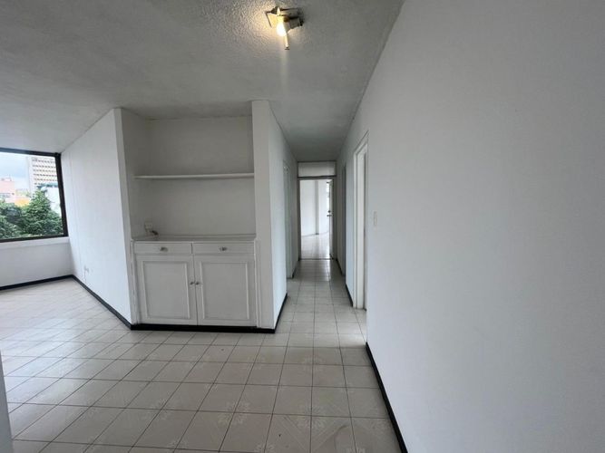 Apartamento de 3 alcobas en venta en Juanambu, Cali, 138 m² · foto 6 de 19