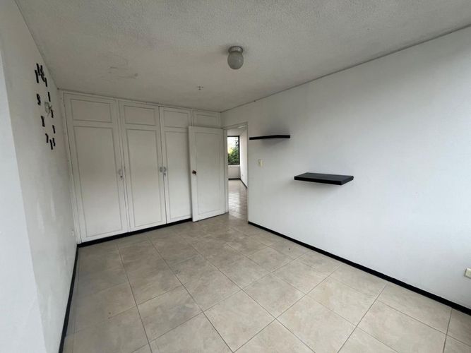 Apartamento de 3 alcobas en venta en Juanambu, Cali, 138 m² · foto 7 de 19