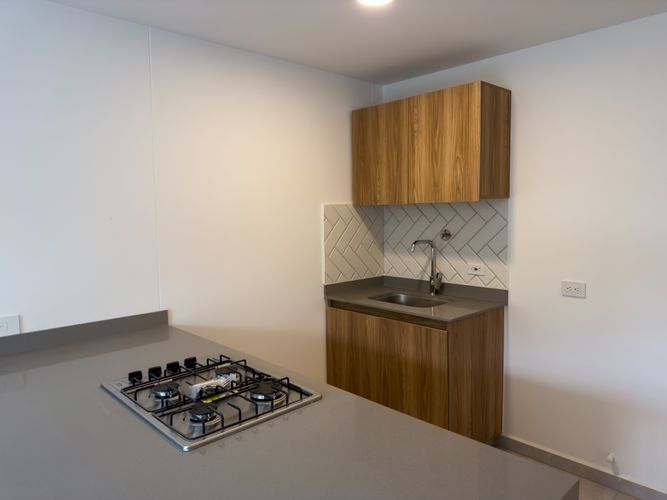 Apartamento de 2 alcobas en arriendo en Monteazul, Sabaneta, 60 m² · foto 3 de 21