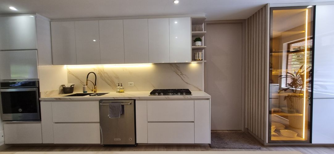 Apartamento de 3 alcobas en venta en Montearroyo, Bogotá, 250 m² · foto 4 de 21