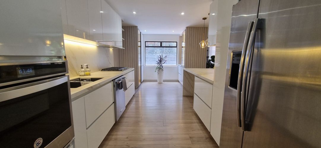 Apartamento de 3 alcobas en venta en Montearroyo, Bogotá, 250 m² · foto 3 de 21