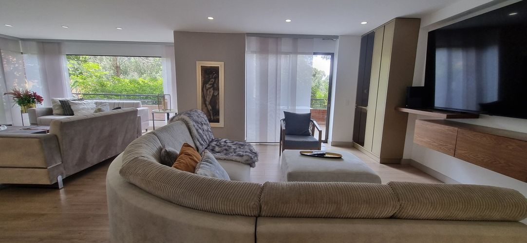 Apartamento de 3 alcobas en venta en Montearroyo, Bogotá, 250 m² · foto 10 de 21