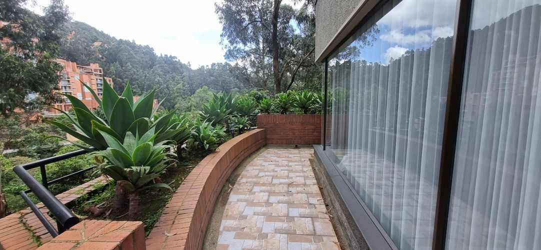 Apartamento de 3 alcobas en venta en Montearroyo, Bogotá, 250 m² · foto 20 de 21