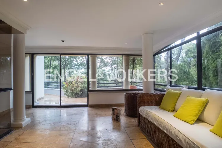 Casa de 3 alcobas en venta en San Lucas, Medellín, 579 m² · foto 8 de 13