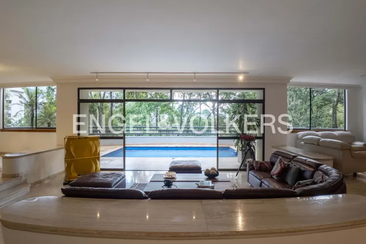 Casa de 3 alcobas en venta en San Lucas, Medellín, 579 m² · foto 5 de 13