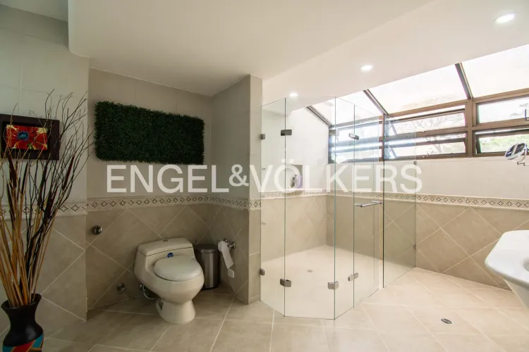 Casa de 4 alcobas en venta en El Diamante No. 2, Medellín, 644 m² · foto 12 de 18