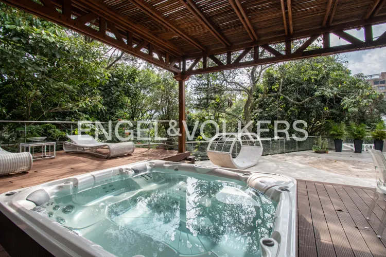 Casa de 4 alcobas en venta en El Diamante No. 2, Medellín, 644 m² · foto 8 de 18