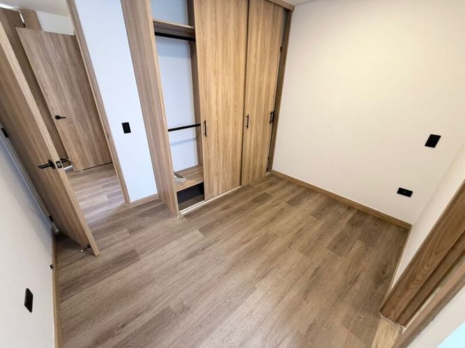 Casa de 5 alcobas en venta en La Ceja, 179 m² · foto 9 de 19