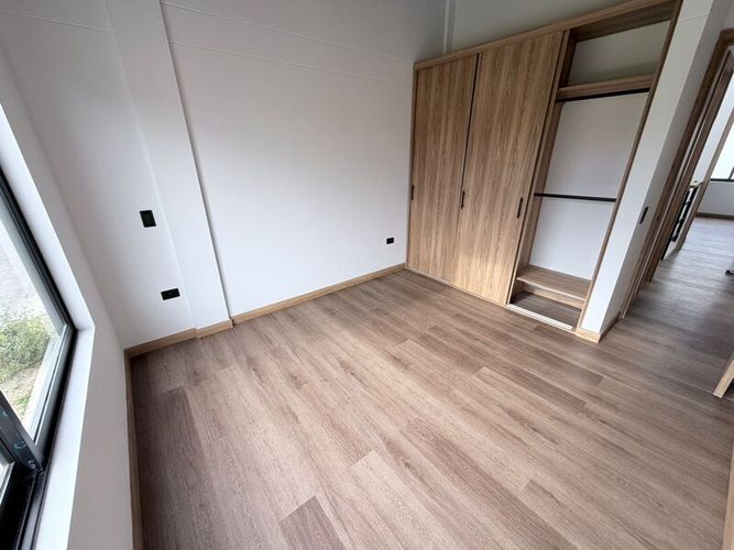Casa de 5 alcobas en venta en La Ceja, 179 m² · foto 11 de 19