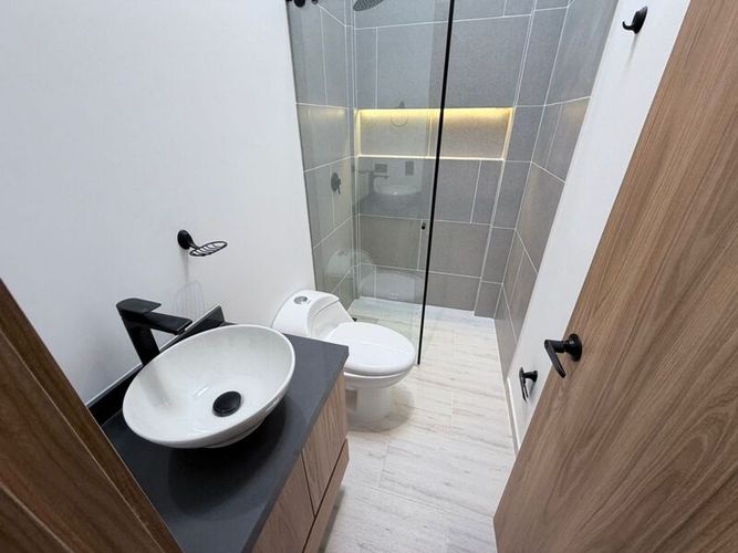 Casa de 5 alcobas en venta en La Ceja, 179 m² · foto 16 de 19