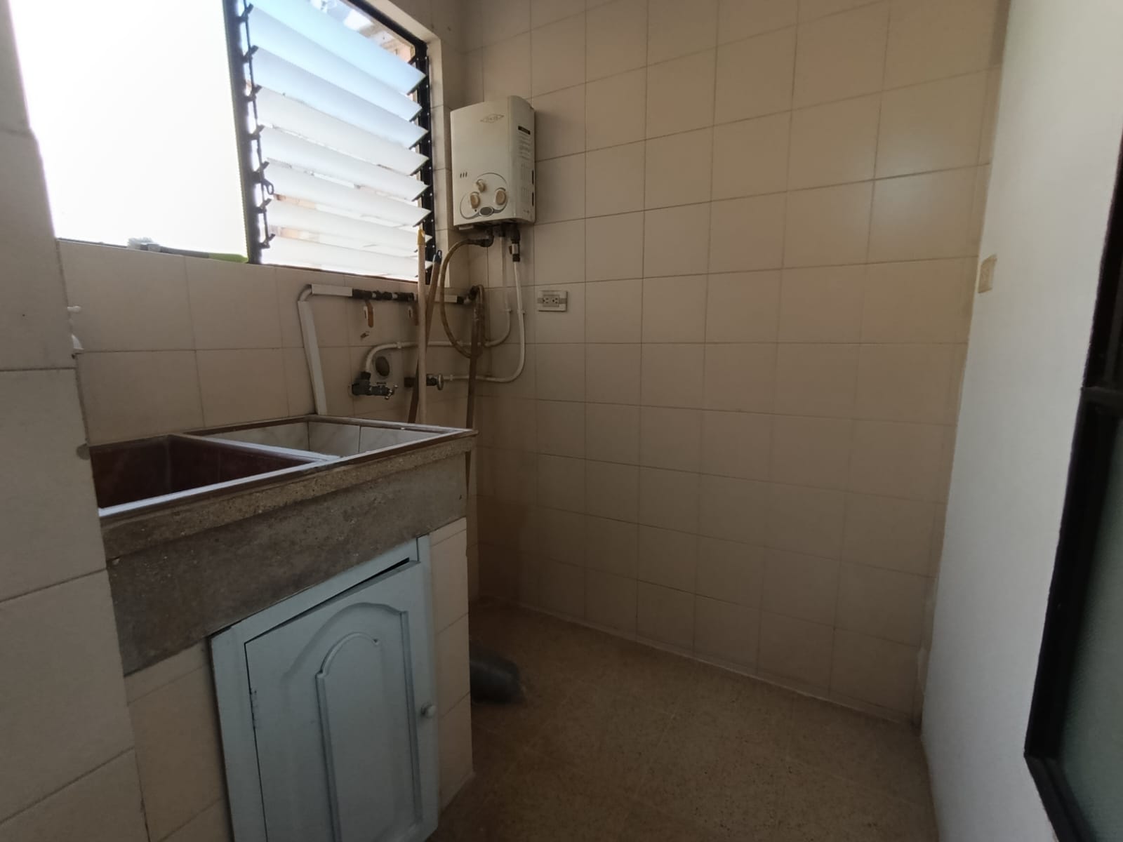 Apartamento en arriendo en Laureles, Medellín · foto 4 de 13