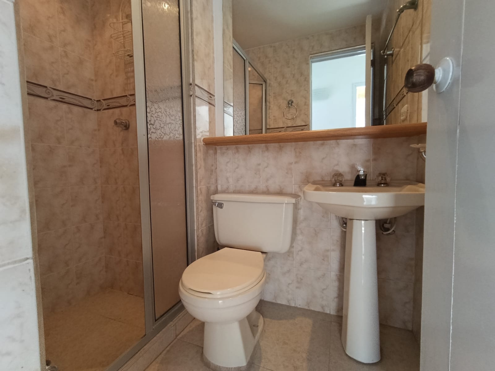 Apartamento en arriendo en Laureles, Medellín · foto 12 de 13