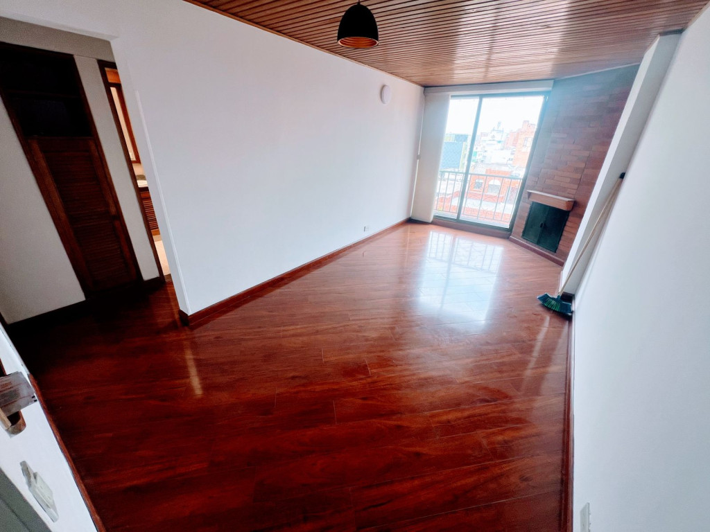 Apartamento en venta en Belalcazar, Bogotá · foto 2 de 10