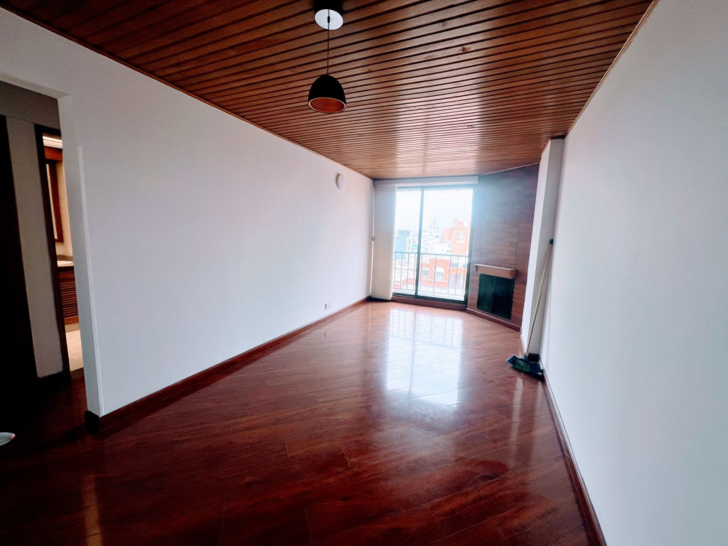 Apartamento en venta en Belalcazar, Bogotá · foto 6 de 10