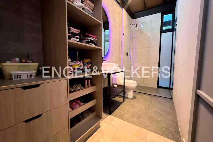 Casa de 3 alcobas en venta en Las Palmas, Envigado, 607 m² · foto 16 de 20