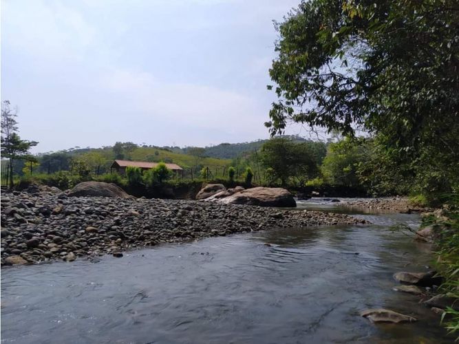 Lote en venta en Potrerito, Jamundí, 1000 m² · foto 2 de 6