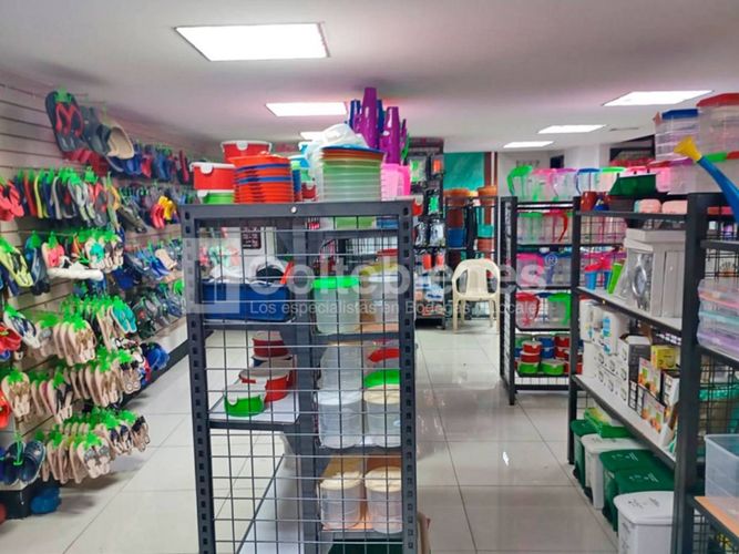 Local en venta en La Candelaria, Medellín, 157 m² · foto 5 de 14