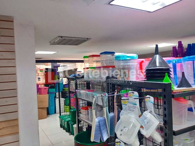 Local en venta en La Candelaria, Medellín, 157 m² · foto 11 de 14