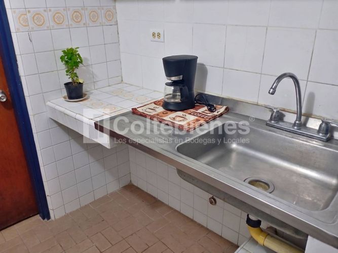 Local en venta en La Candelaria, Medellín, 157 m² · foto 13 de 14