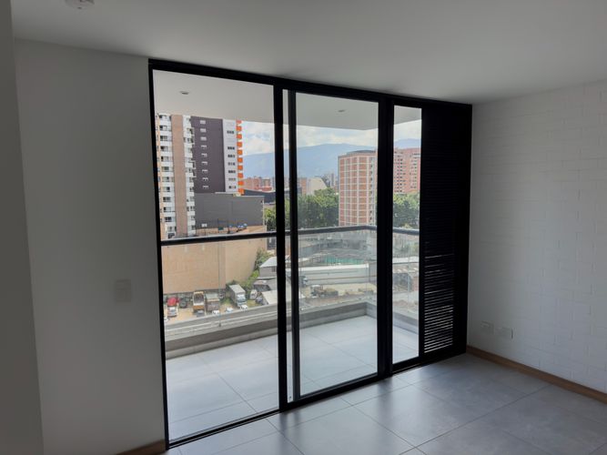 Apartamento de 2 alcobas en arriendo en Monteazul, Sabaneta, 66 m² · foto 11 de 24