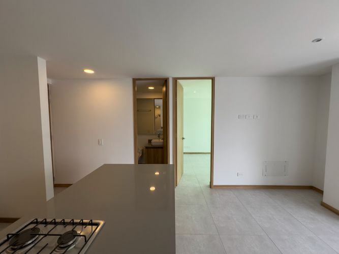 Apartamento de 2 alcobas en arriendo en Monteazul, Sabaneta, 66 m² · foto 8 de 24