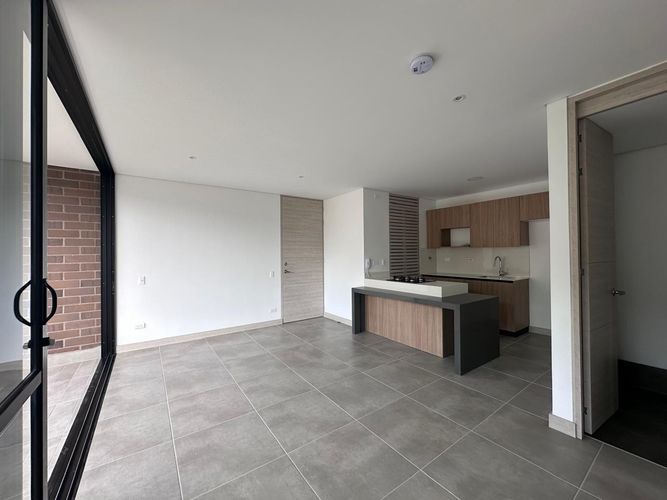 Apartamento de 1 alcoba en arriendo en El Poblado, Sabaneta, 68 m² · foto 5 de 15