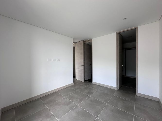 Apartamento de 1 alcoba en arriendo en El Poblado, Sabaneta, 68 m² · foto 11 de 15