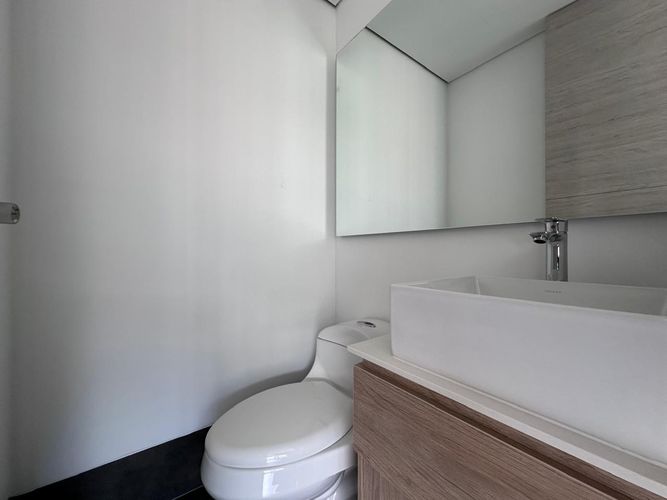 Apartamento de 1 alcoba en arriendo en El Poblado, Sabaneta, 68 m² · foto 14 de 15