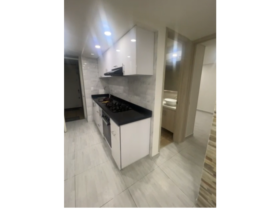 Apartamento en venta en Puente Aranda, Bogotá · foto 4 de 11