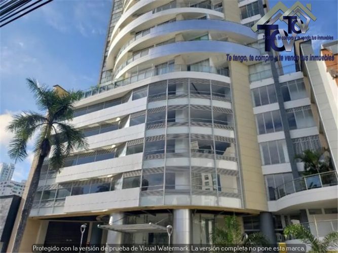 Apartamento de 2 alcobas en venta en Cabecera Del Llano, Bucaramanga, 64 m² · foto 2 de 24