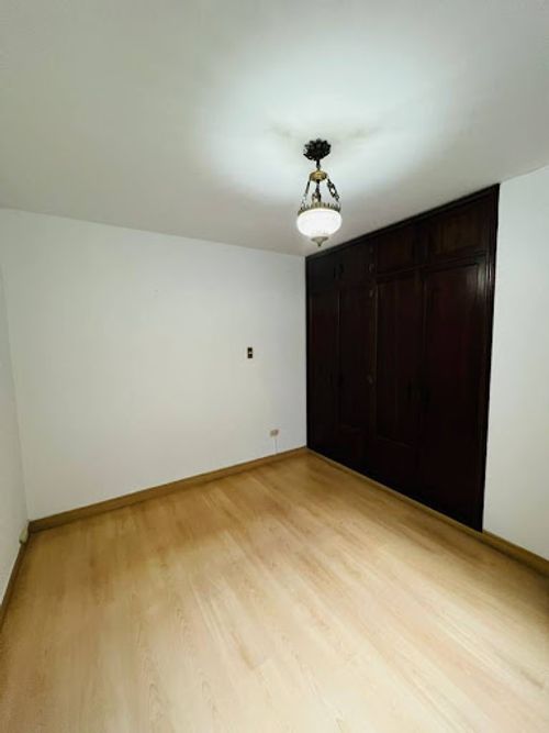 Apartamento de 4 alcobas en venta en Sector Plaza De Bolivar, Pereira, 210 m² · foto 4 de 19