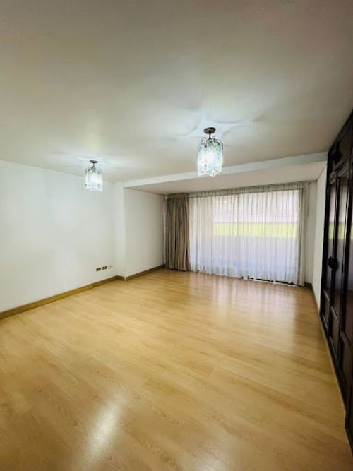 Apartamento de 4 alcobas en venta en Sector Plaza De Bolivar, Pereira, 210 m² · foto 5 de 19