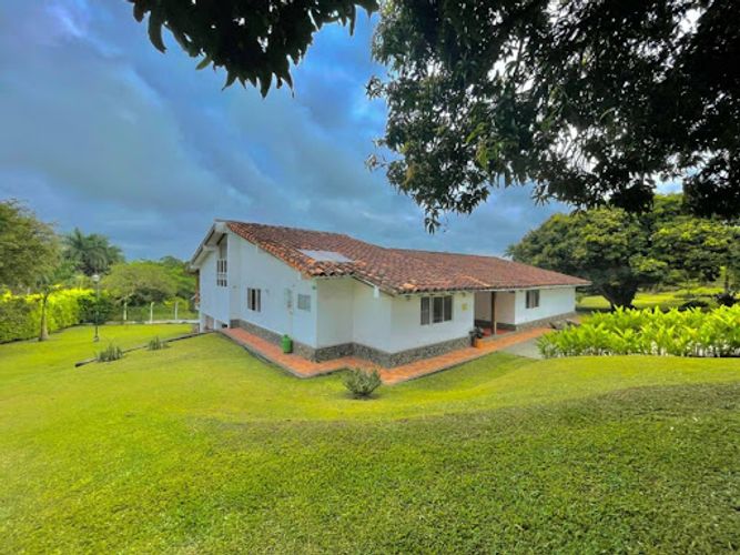 Finca en venta en Cerritos, Pereira, 22600 m² · foto 3 de 24