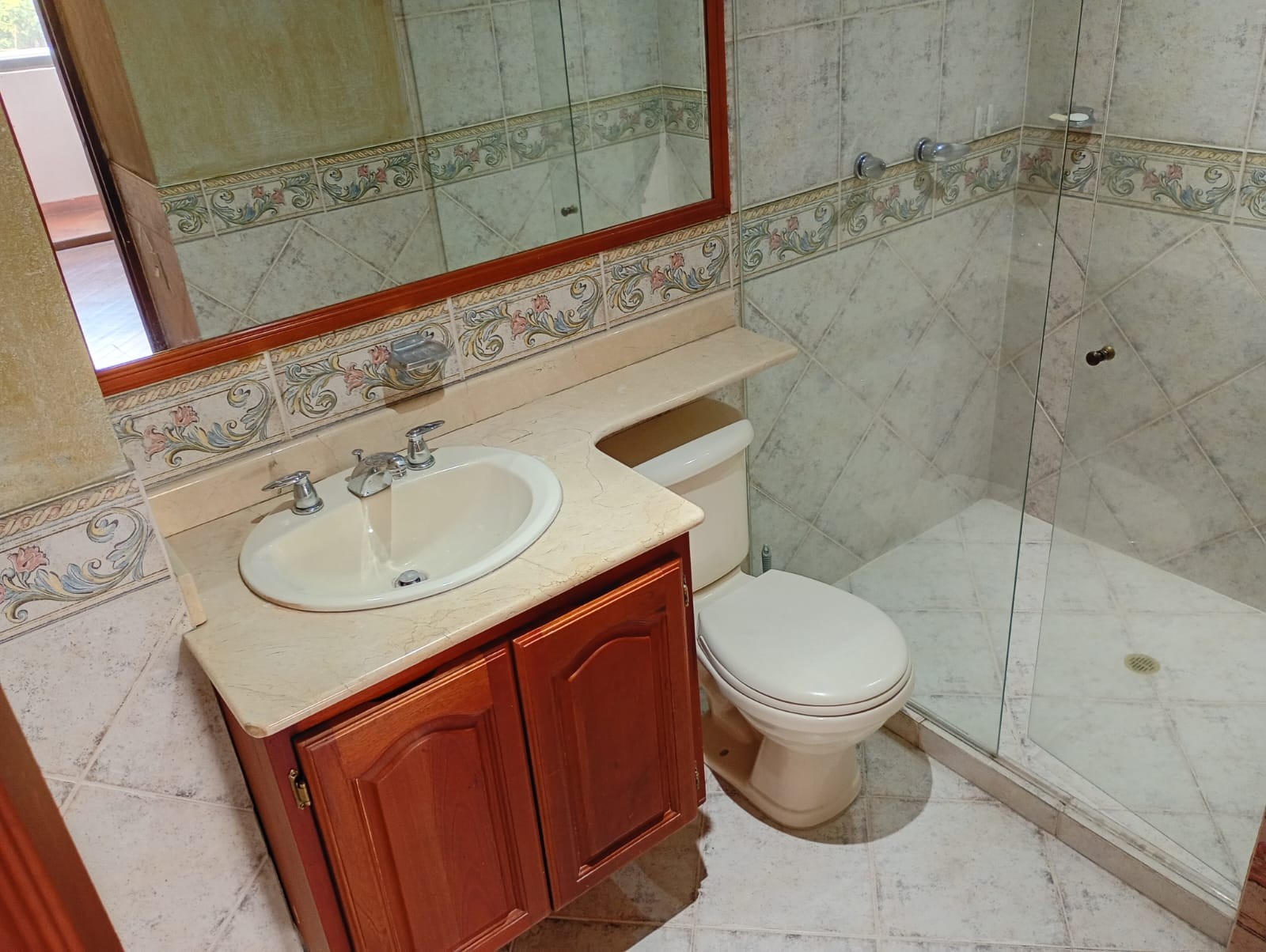 Apartamento en arriendo en Laureles, Medellín · foto 14 de 17