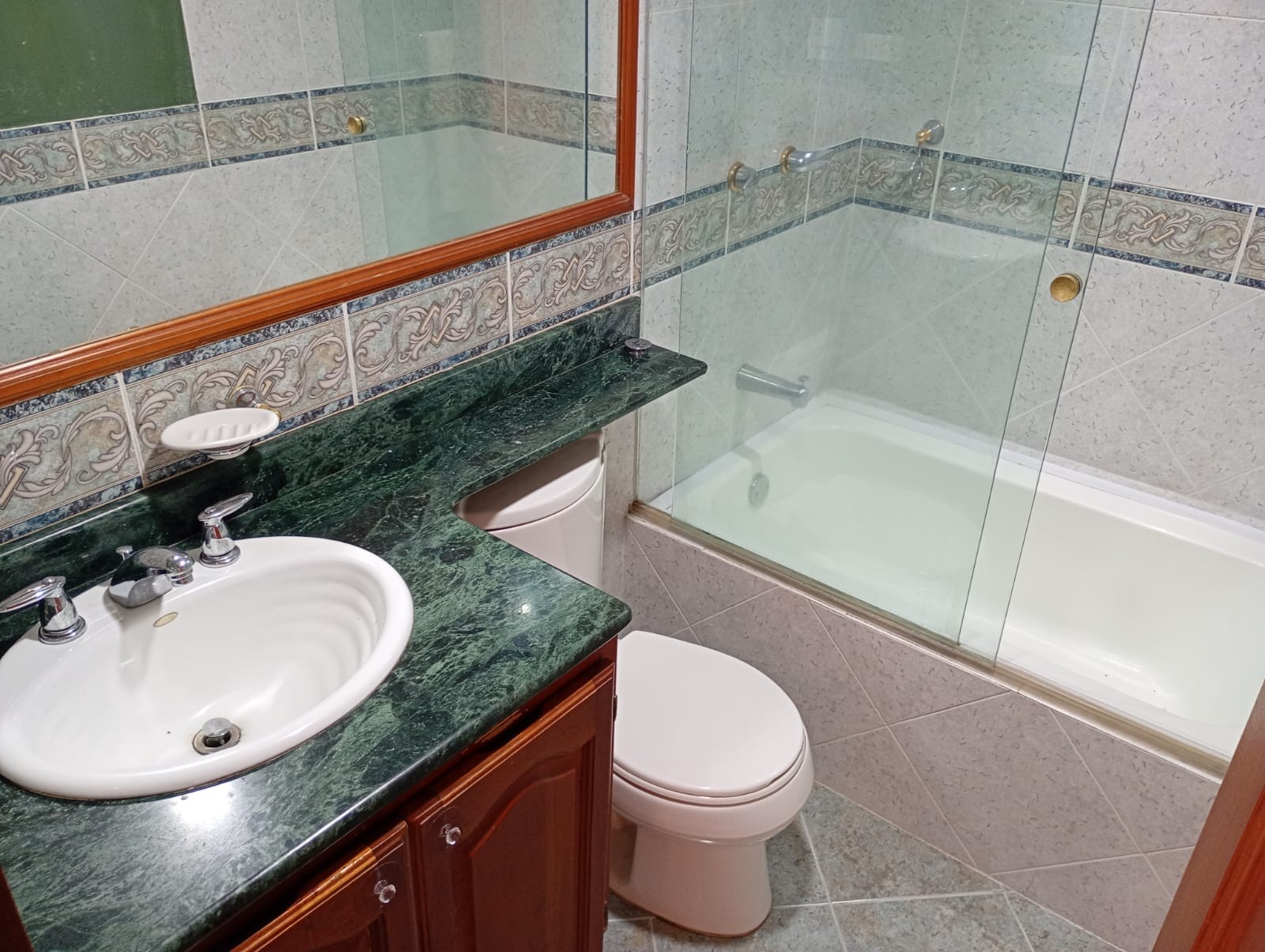 Apartamento en arriendo en Laureles, Medellín · foto 16 de 17